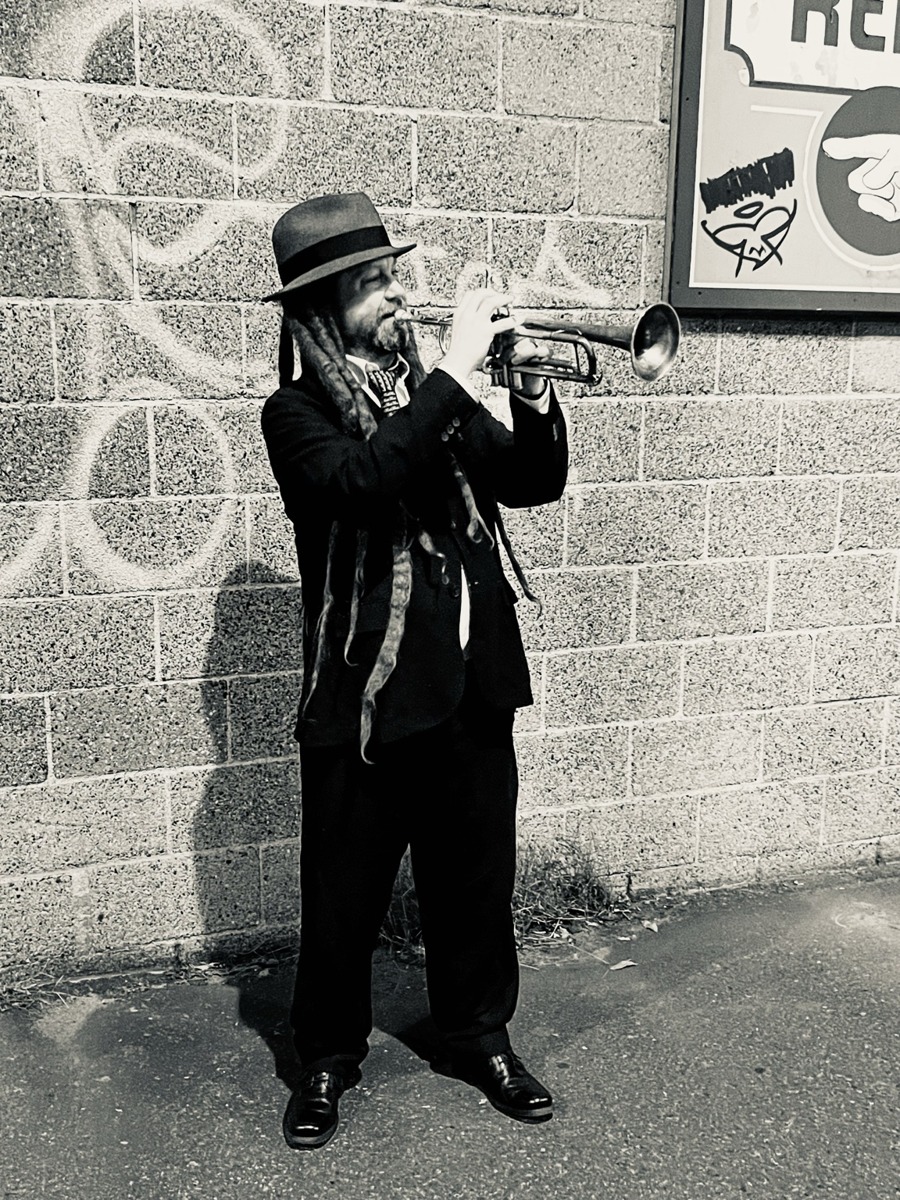 Bobby J Marks — Trumpet, vocals & band leader